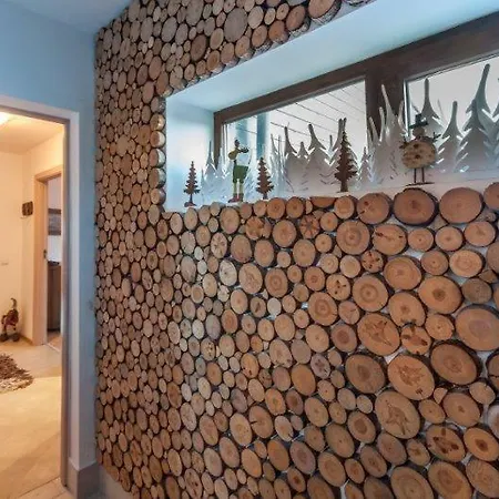 Mountain Paradise 4 Apartment