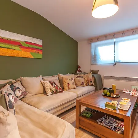 Mountain Paradise 4 *