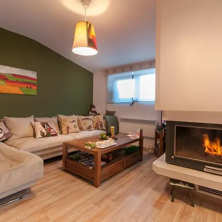 Apartment Mountain Paradise 4 *